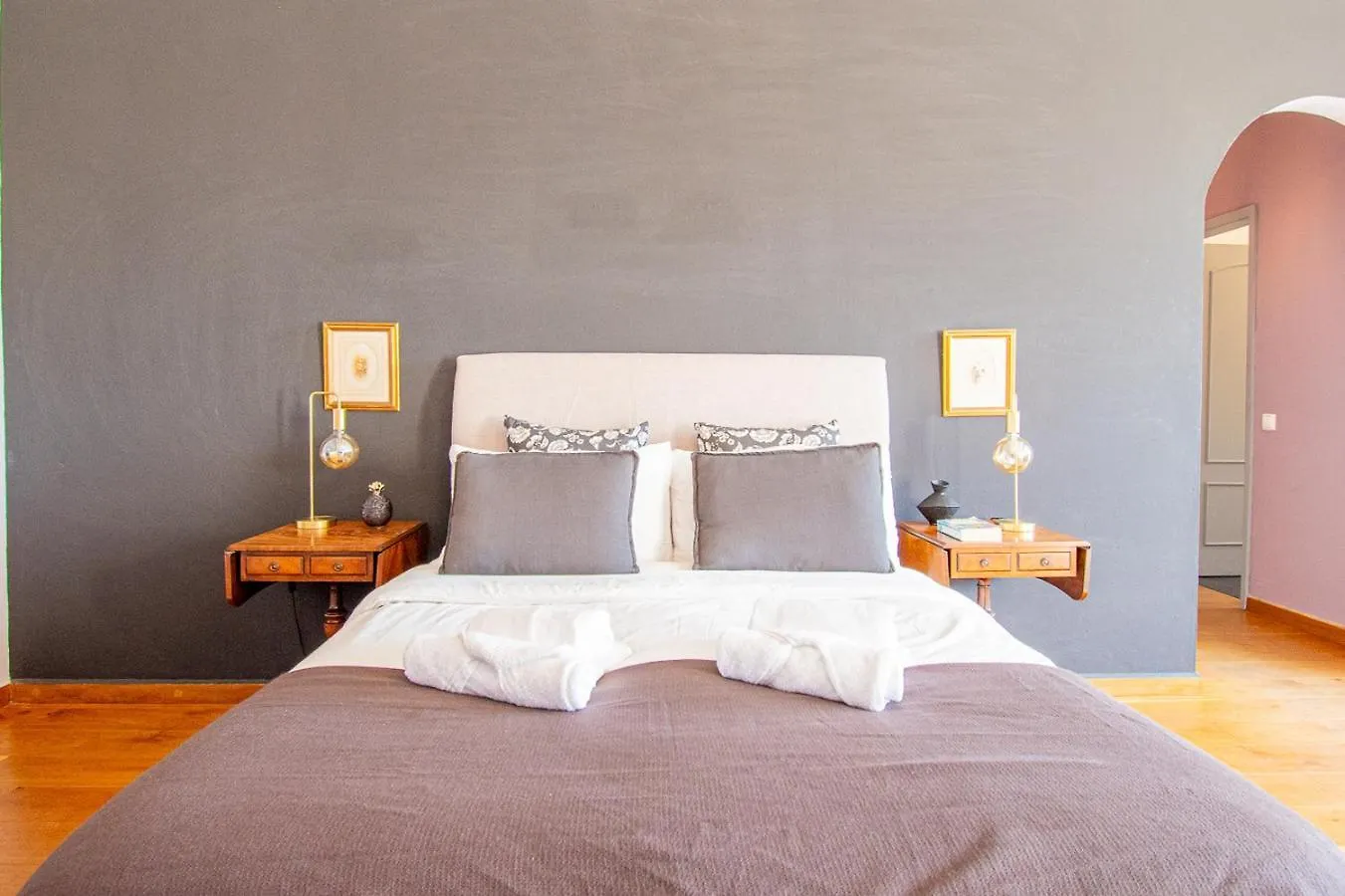 Villa Yoba Horse Farm - Charming 3-Bedroom Farmhouse Carvoeiro